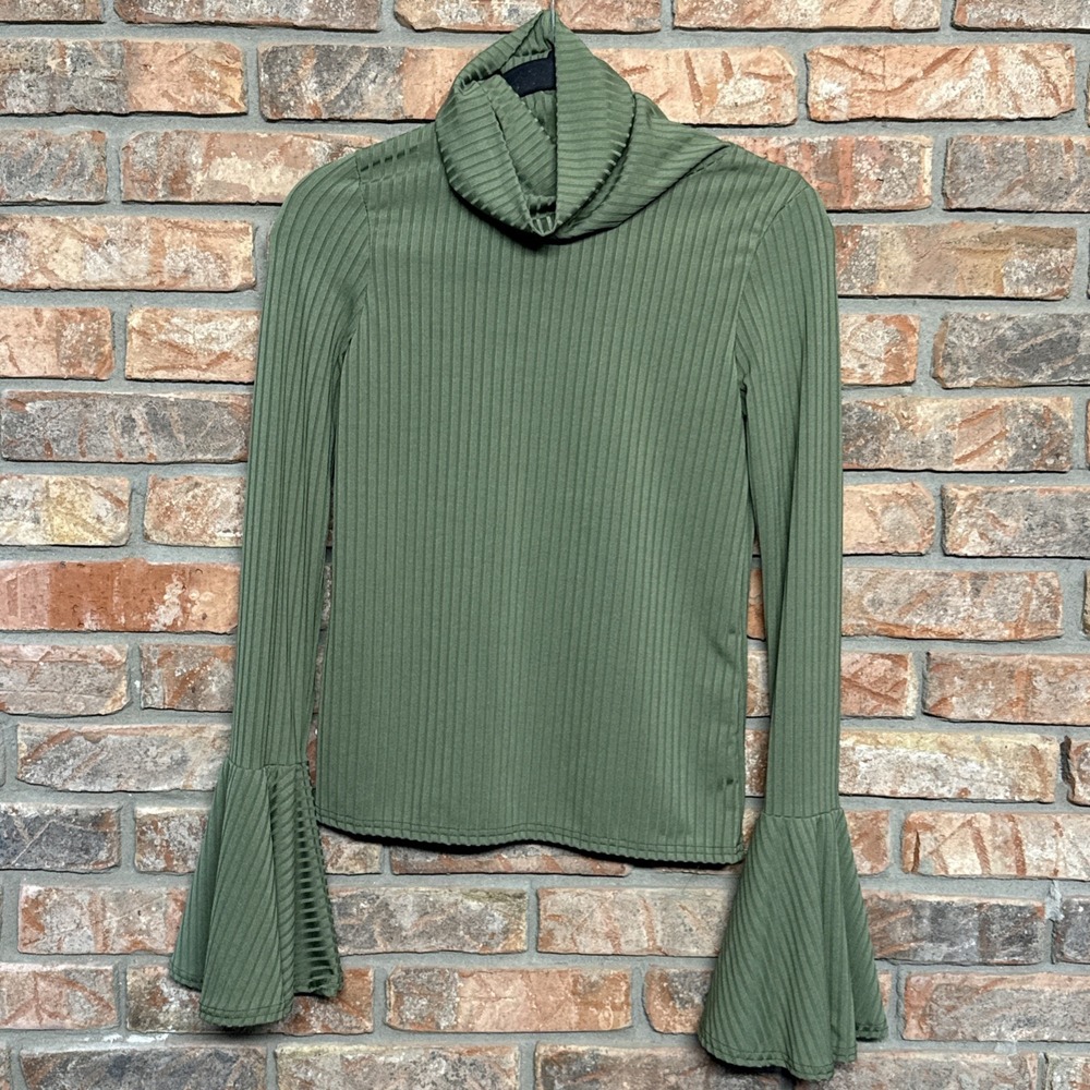 Nasty‎ gal Flute Bell Sleeve Roll Neck Long Sleeve Army Green XS 2 Shirt Top